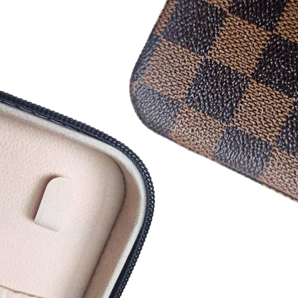 Jewelry Travel Case in Brown Check - Picture 5 of 8